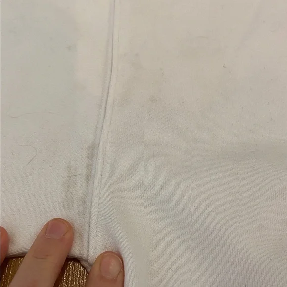 ARITZIA TNA extra fleece sweatshirt with pockets - size 2 - flaws - Picture 10 of 10